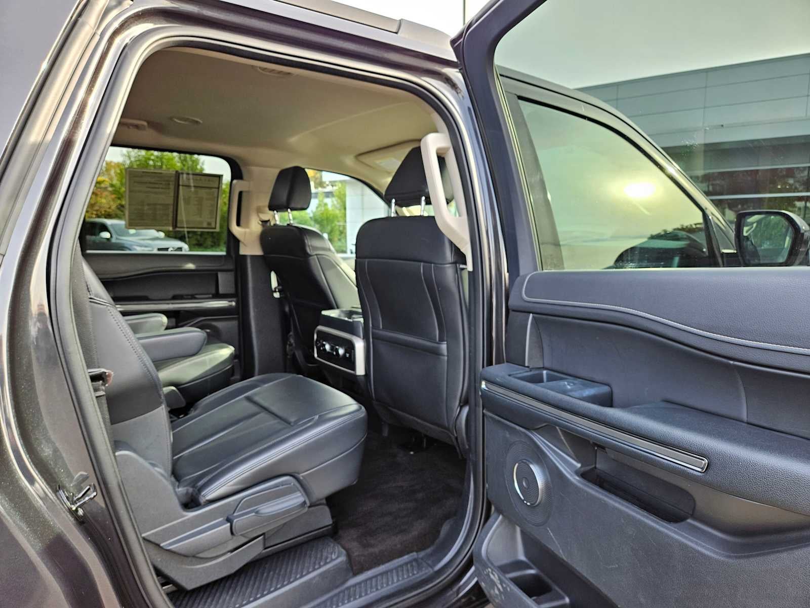 2023 Ford Expedition Max XLT