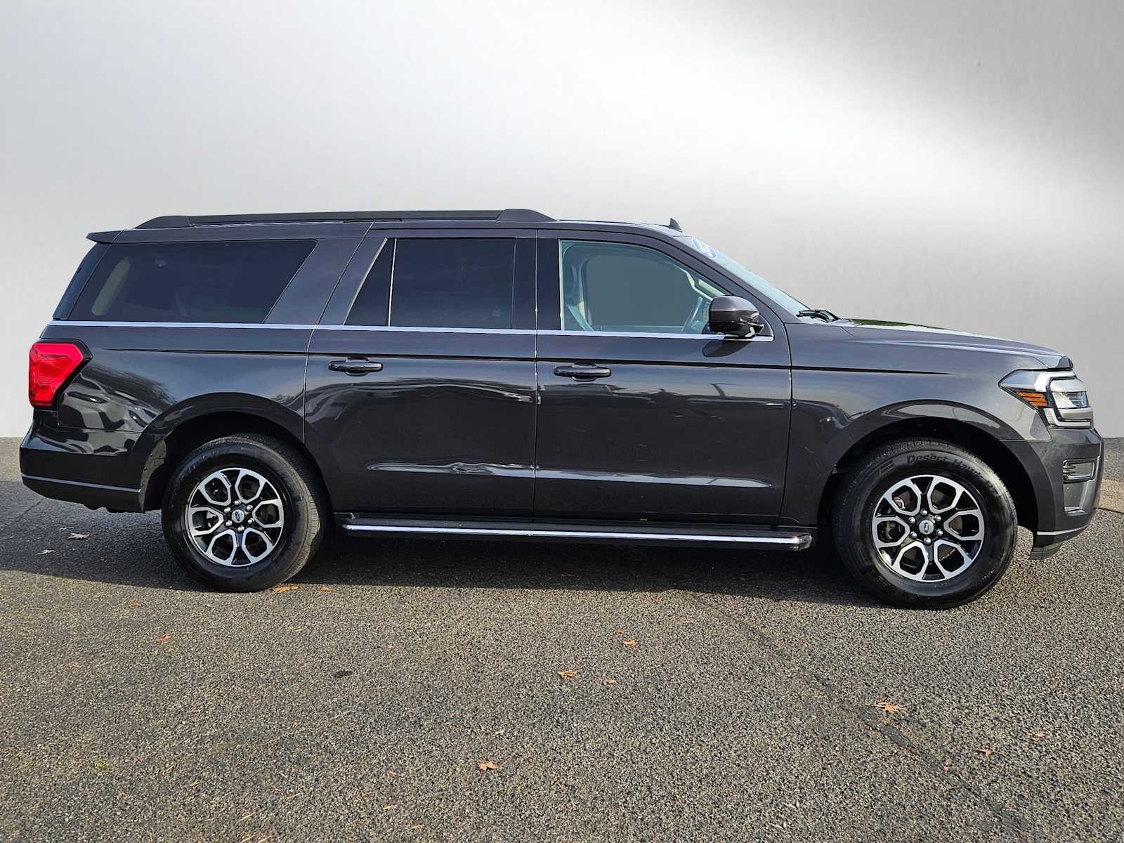 2023 Ford Expedition Max XLT