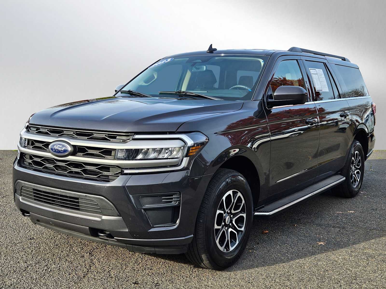 2023 Ford Expedition Max XLT