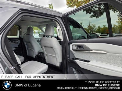 2025 Ford Explorer Platinum