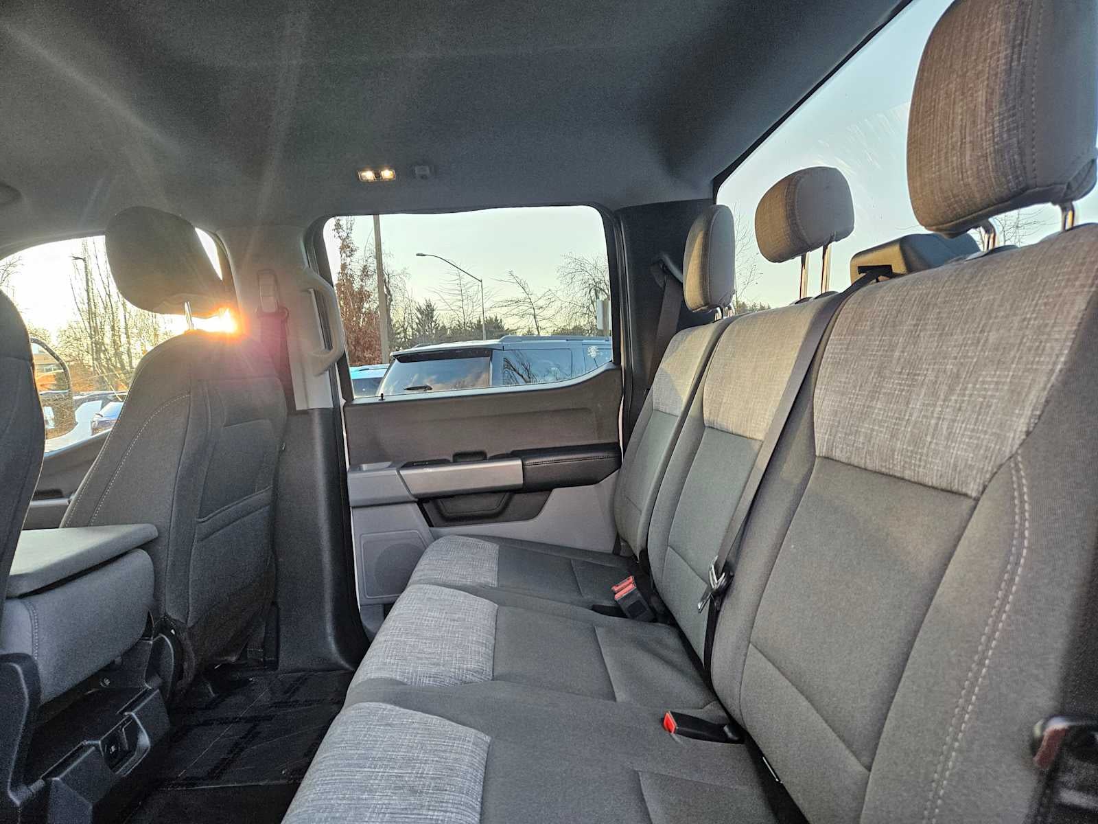 2023 Ford Super Duty F-350 SRW XLT