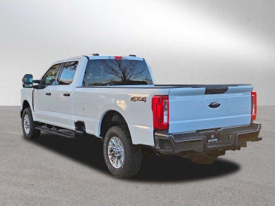2023 Ford Super Duty F-350 SRW XLT