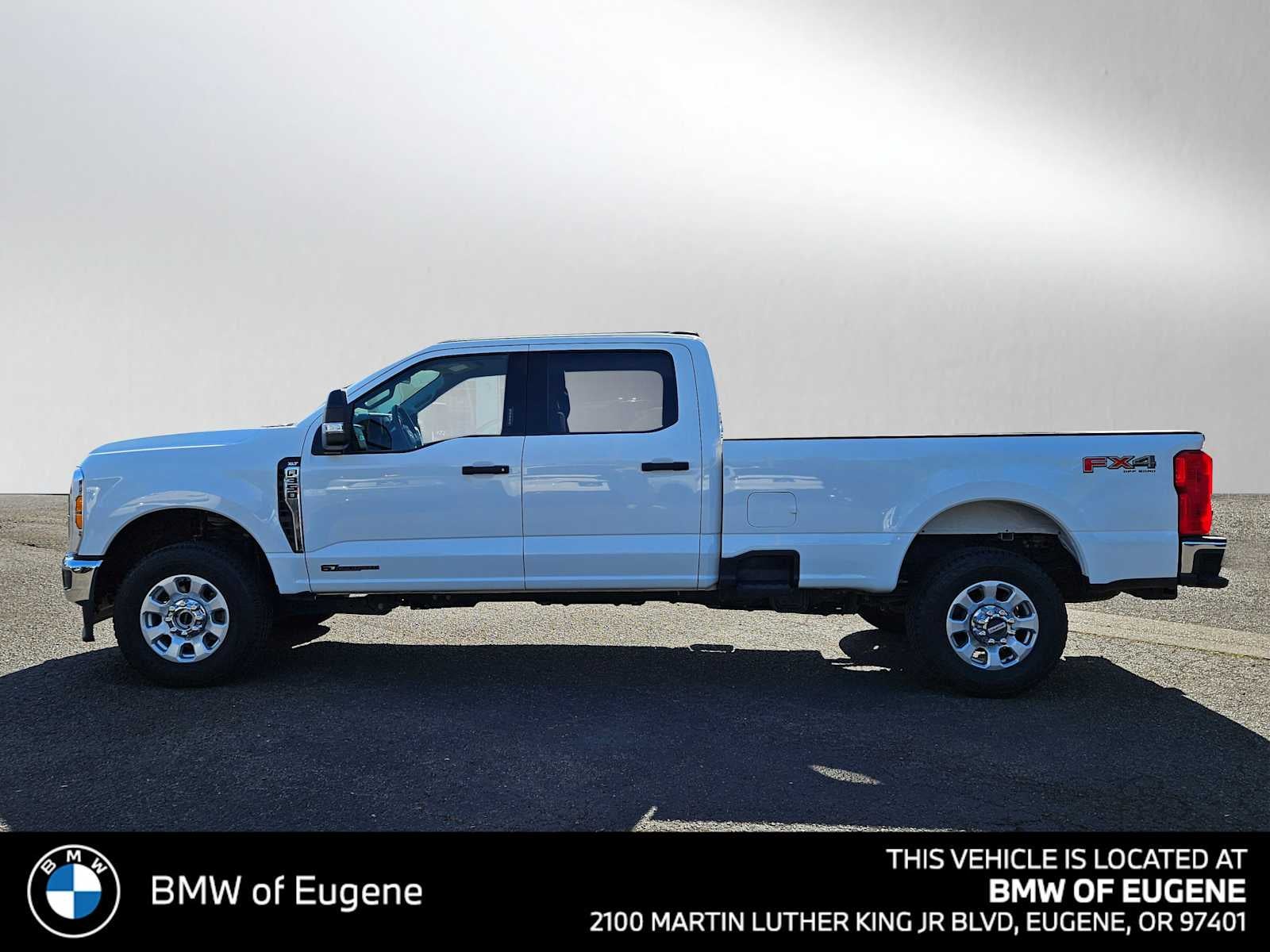 2024 Ford Super Duty F-350 SRW Pickup XLT