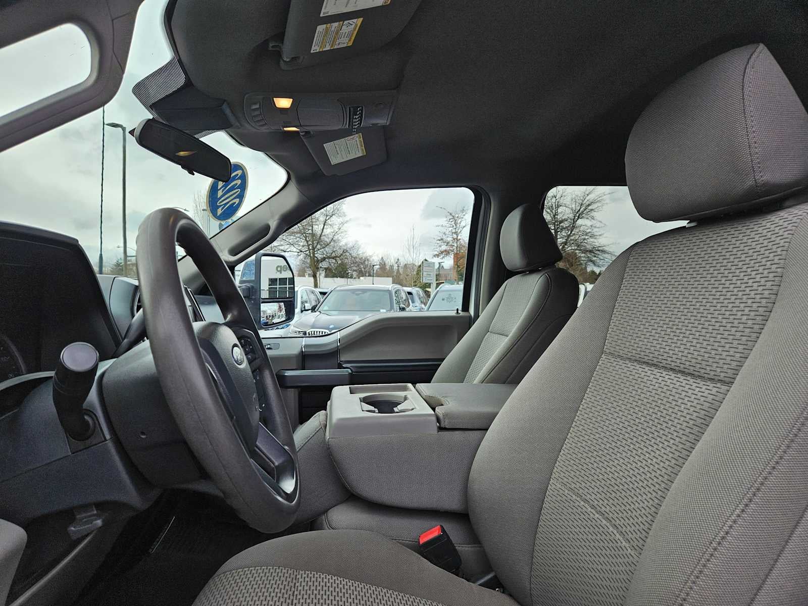 2022 Ford Super Duty F-350 SRW Pickup XLT