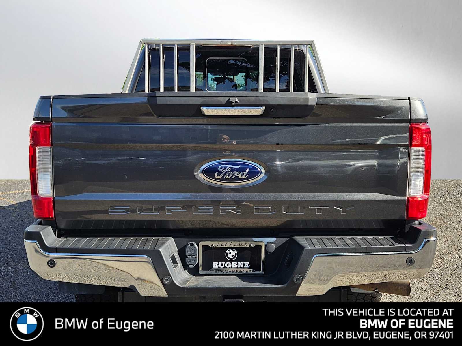2017 Ford Super Duty F-350 SRW Pickup Lariat