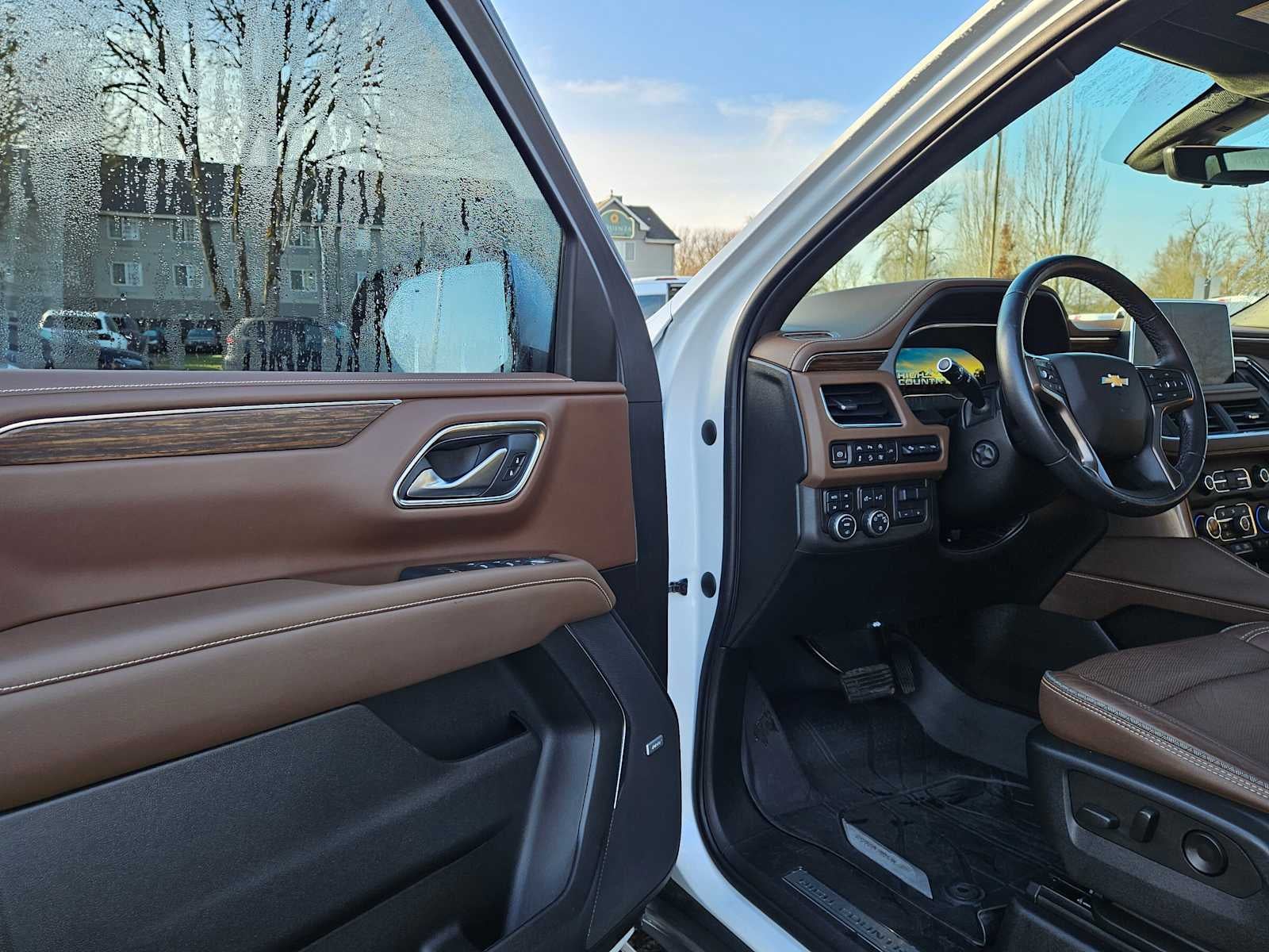 2022 Chevrolet Suburban High Country