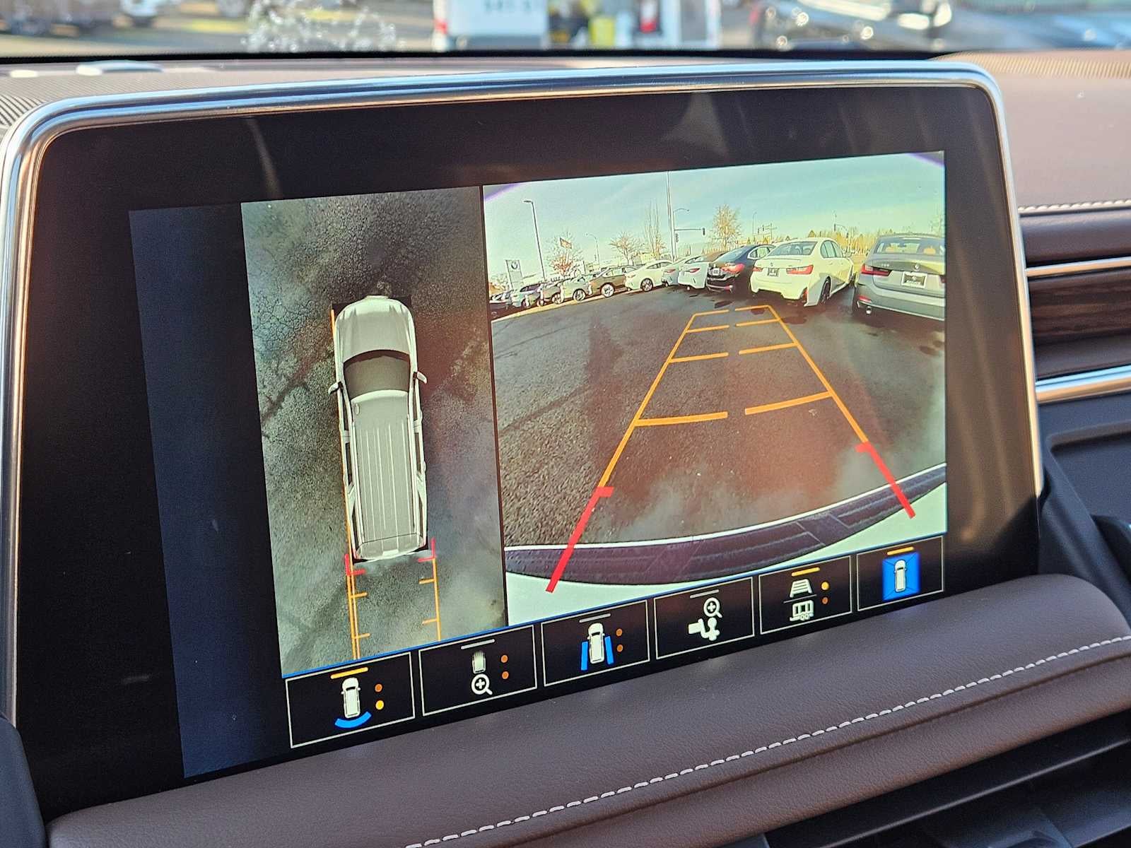 2022 Chevrolet Suburban High Country