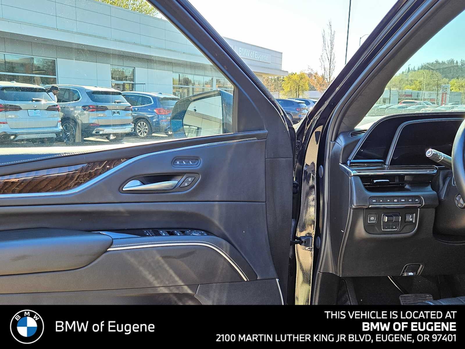 2024 Cadillac Escalade ESV 4WD Premium Luxury Platinum