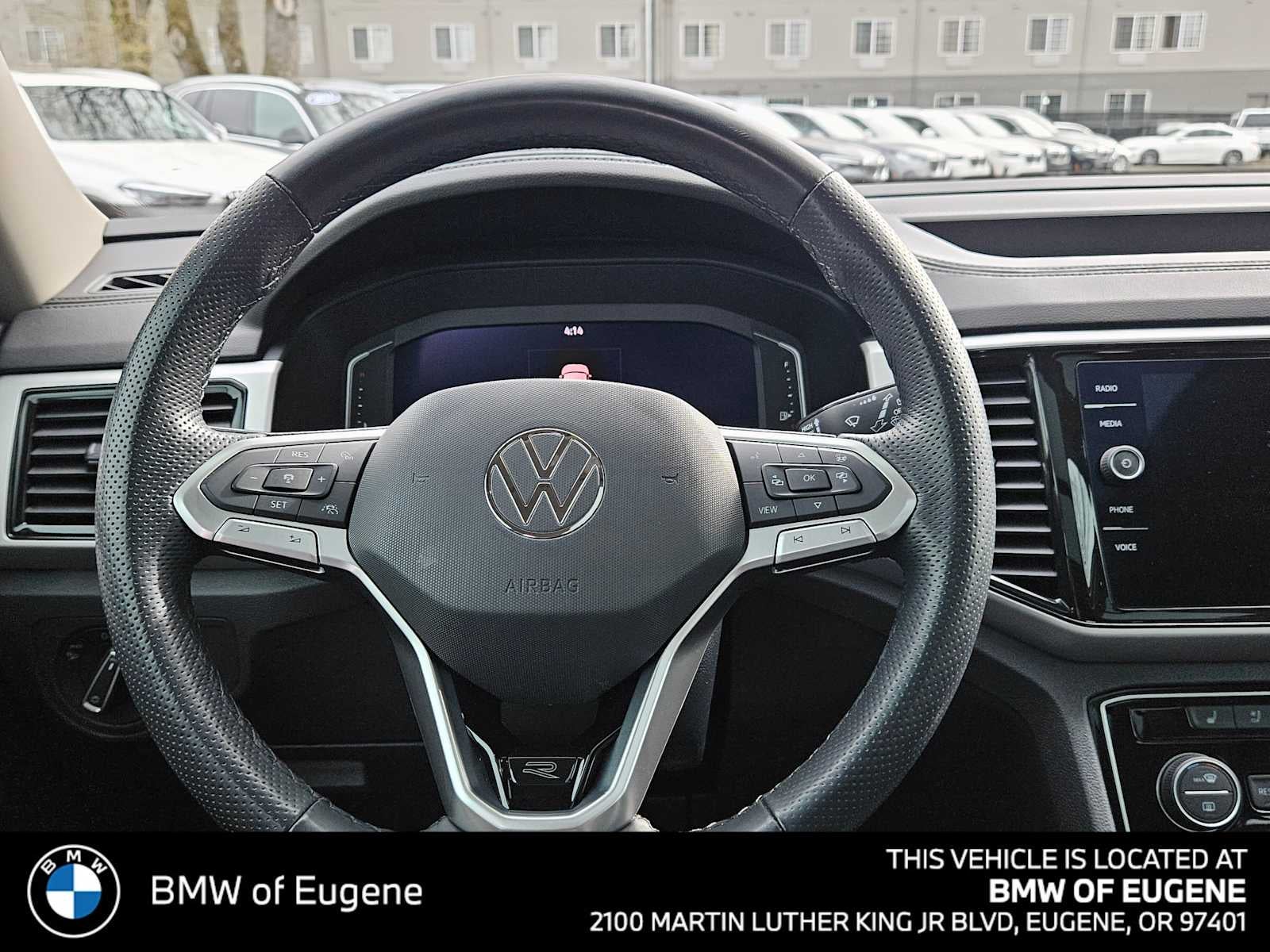 2022 Volkswagen Atlas 3.6L V6 SEL Premium R-Line