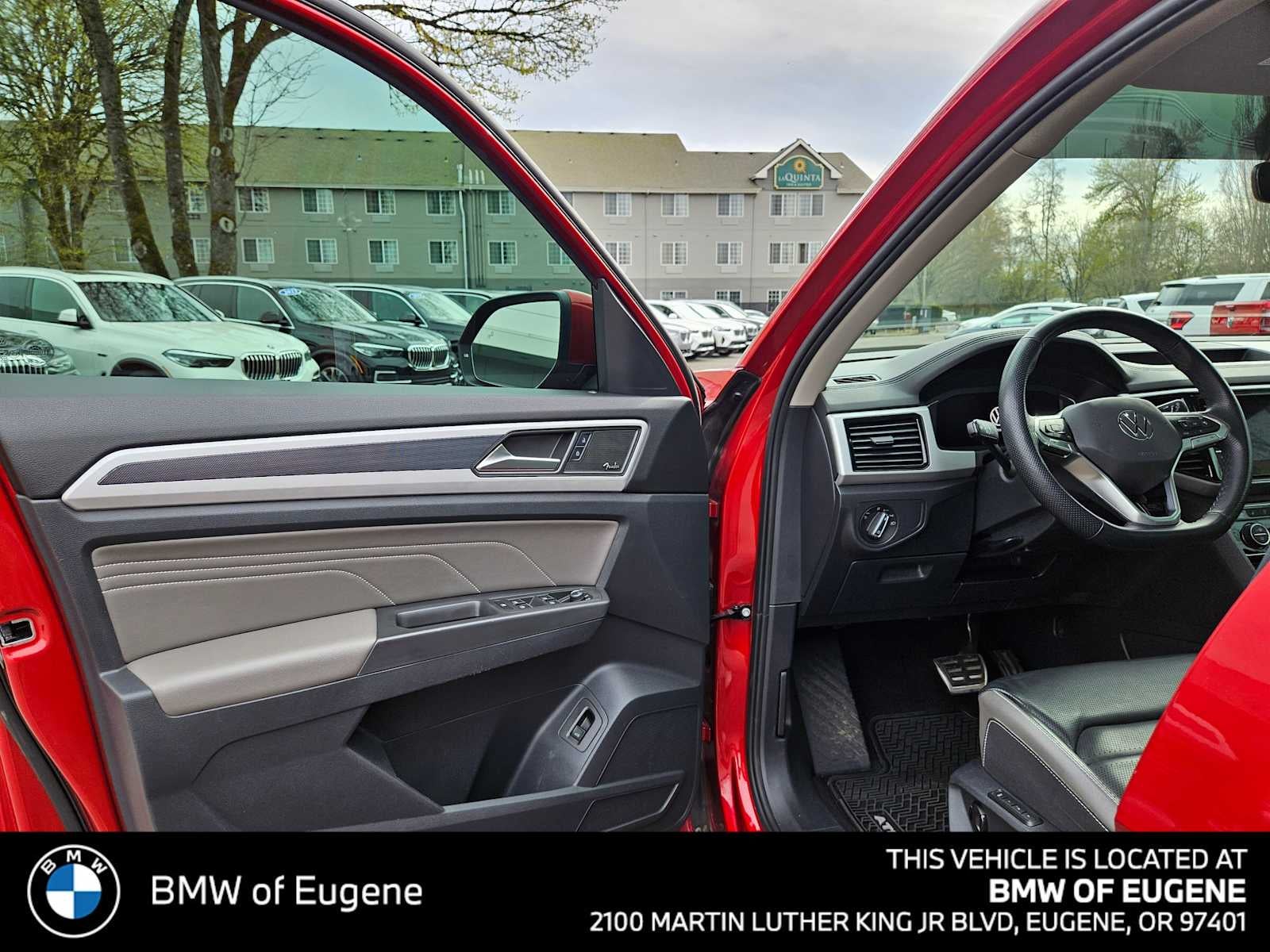 2022 Volkswagen Atlas 3.6L V6 SEL Premium R-Line