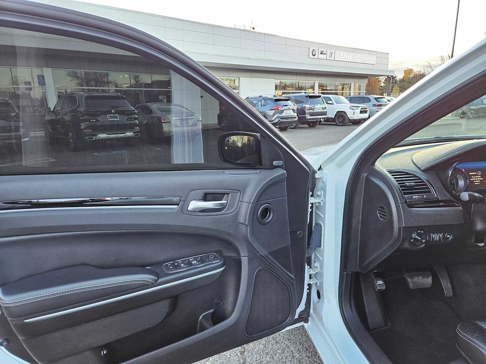 2023 Chrysler 300 300S