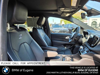 2025 Chrysler Pacifica Limited