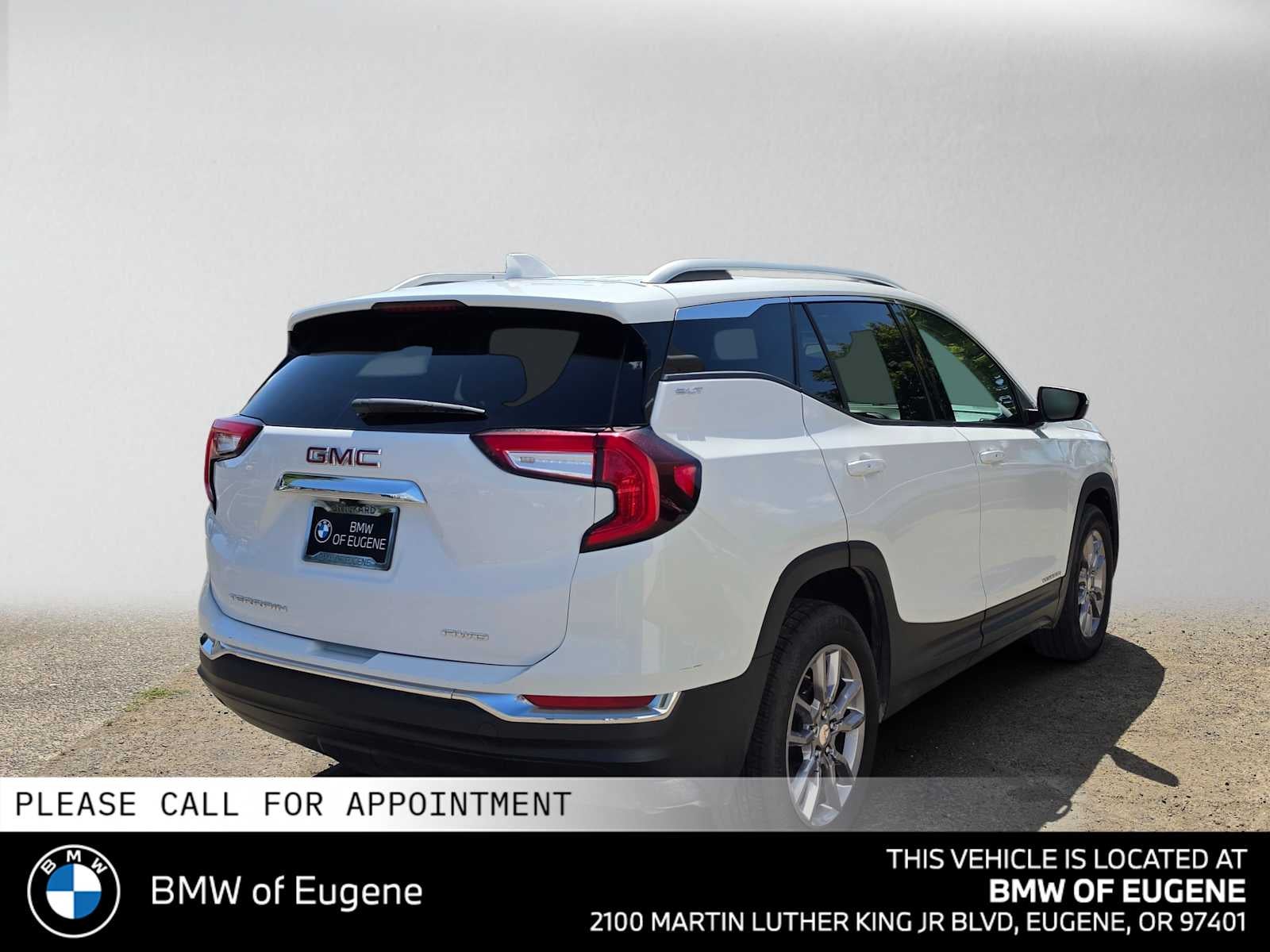 2024 GMC Terrain SLT