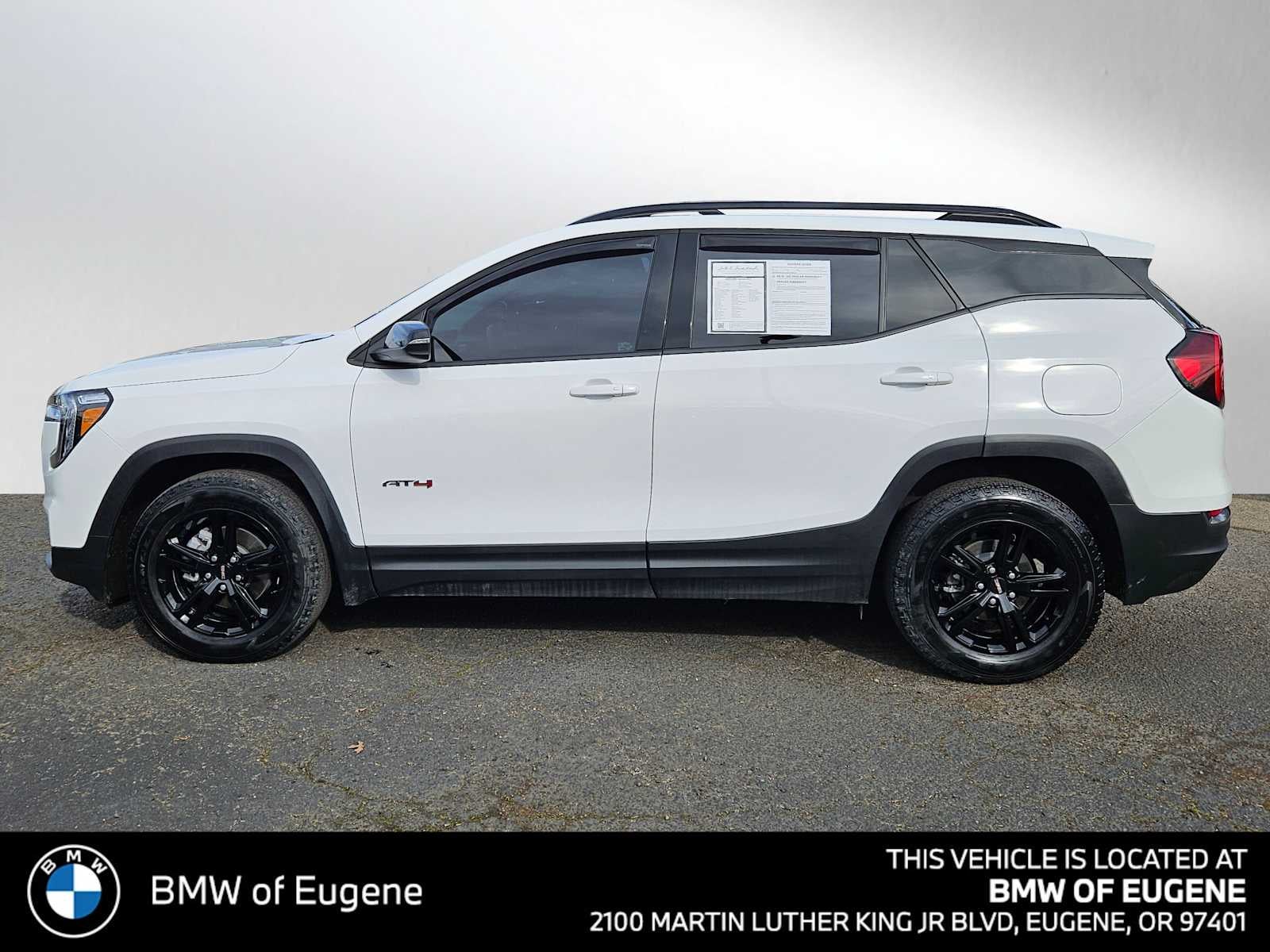 2023 GMC Terrain AT4