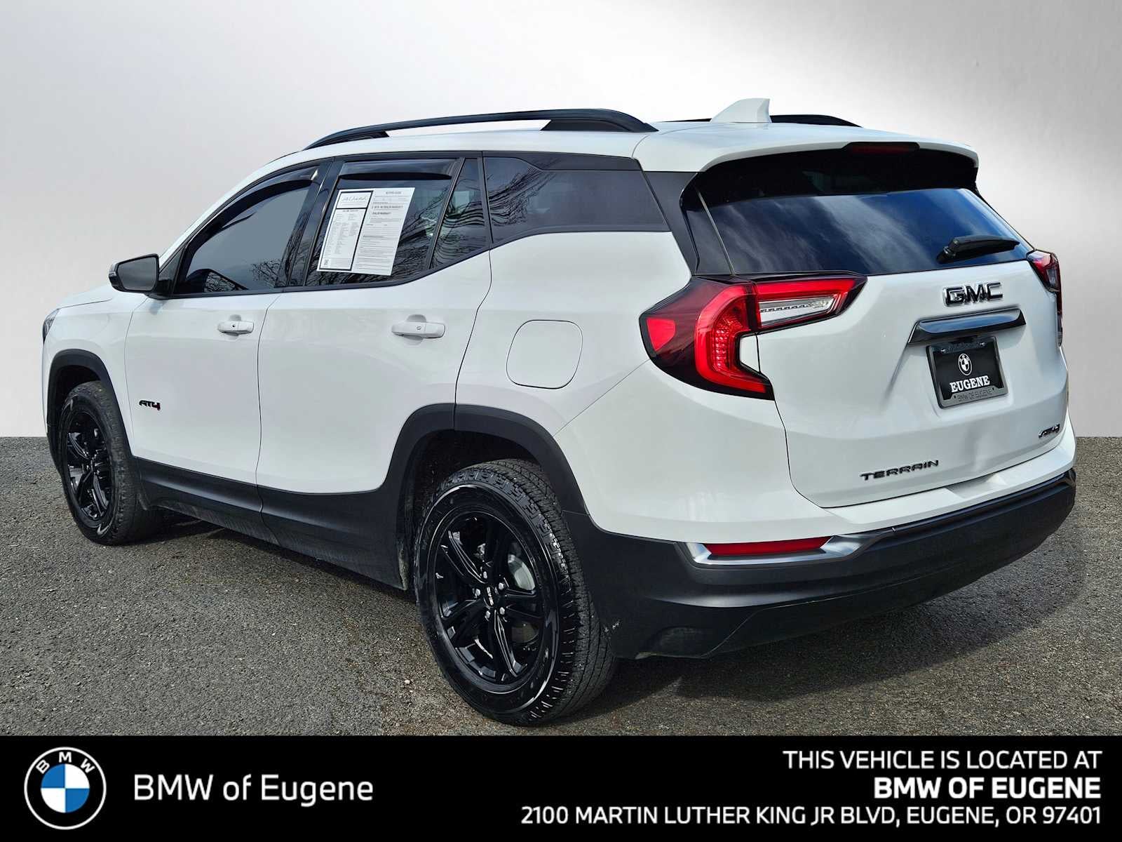 2023 GMC Terrain AT4