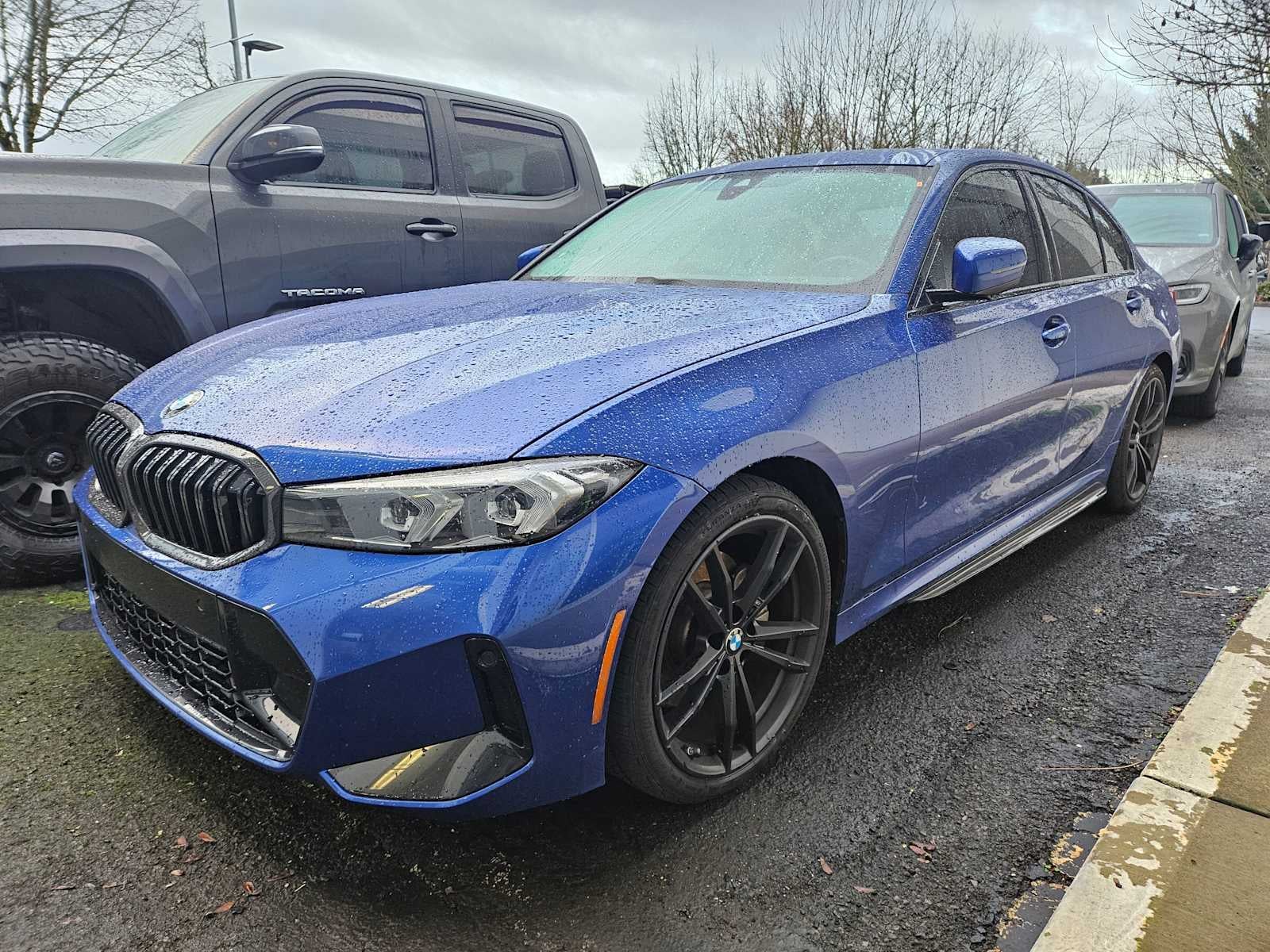 2023 BMW 3 Series 330i xDrive