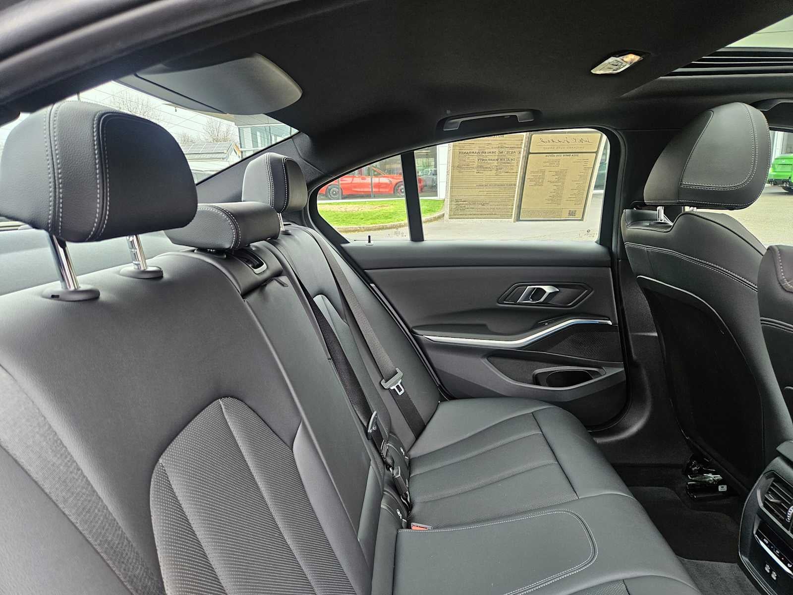 2024 BMW 330i xDrive 330i xDrive