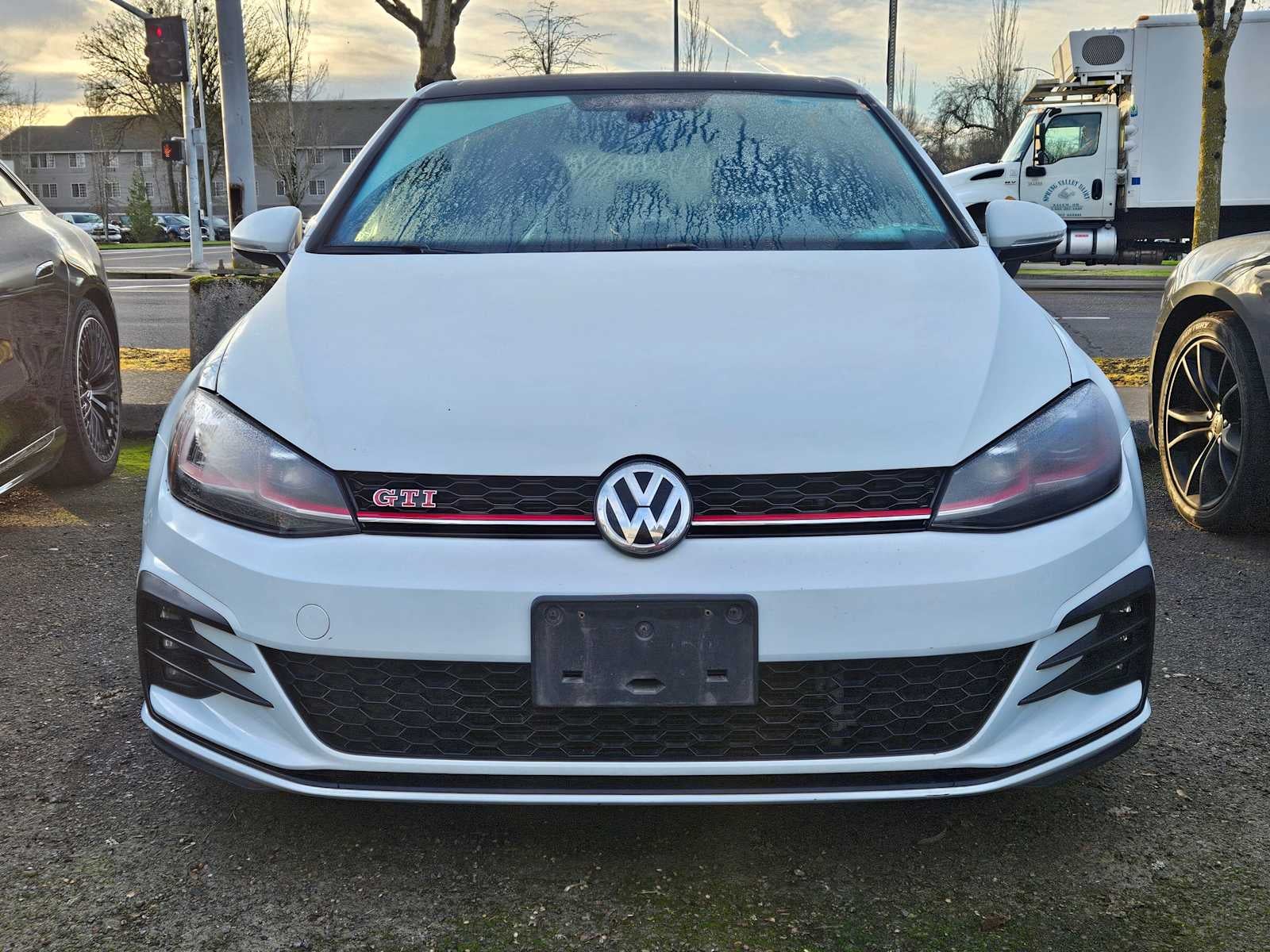2019 Volkswagen Golf GTI SE