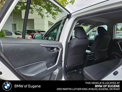 2024 Toyota RAV4 Hybrid LE