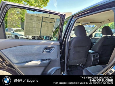 2022 Nissan Rogue SV