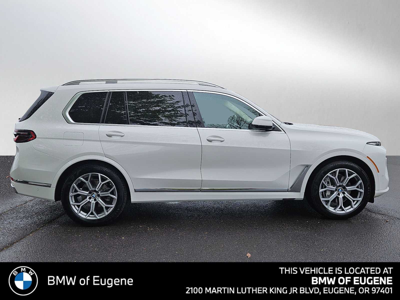 2025 BMW X7 xDrive40i xDrive40i