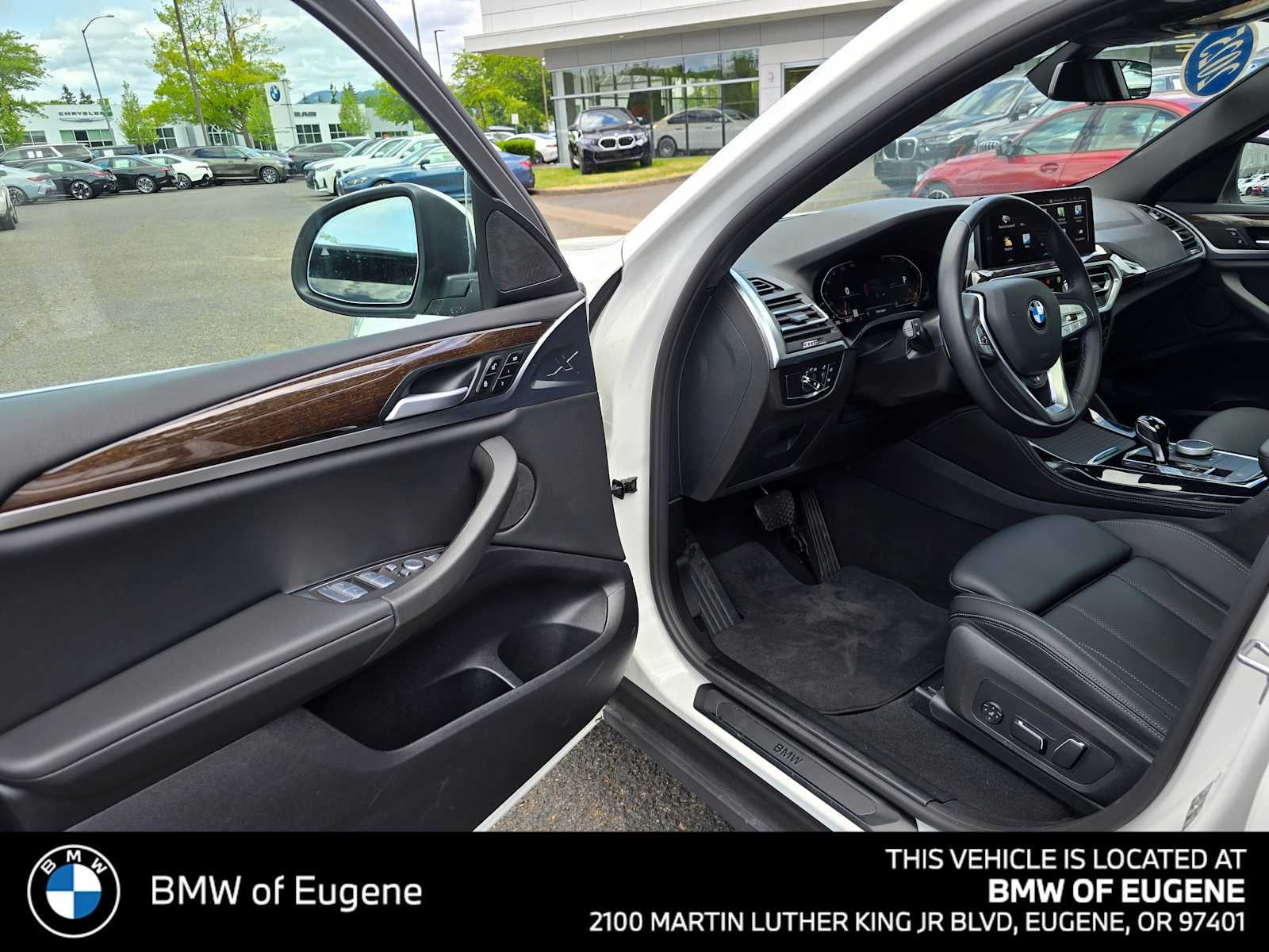 2025 BMW X4 xDrive30i xDrive30i