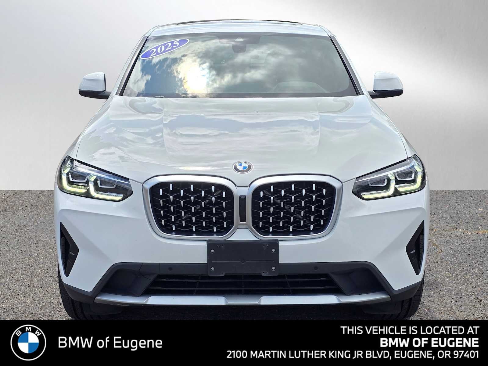 2025 BMW X4 xDrive30i xDrive30i