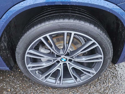 2025 BMW X4 xDrive30i