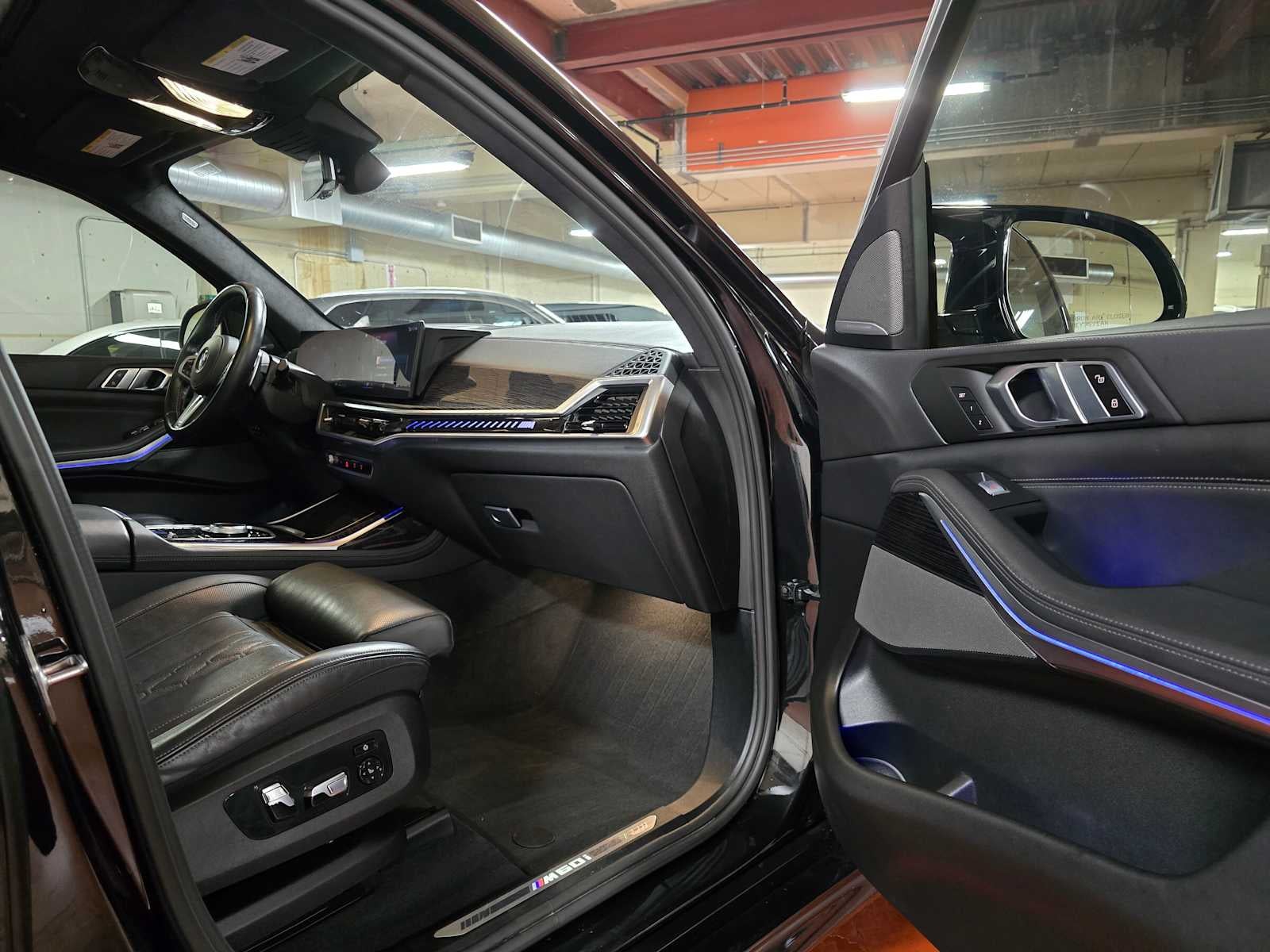 2023 BMW X7 M60i M60i