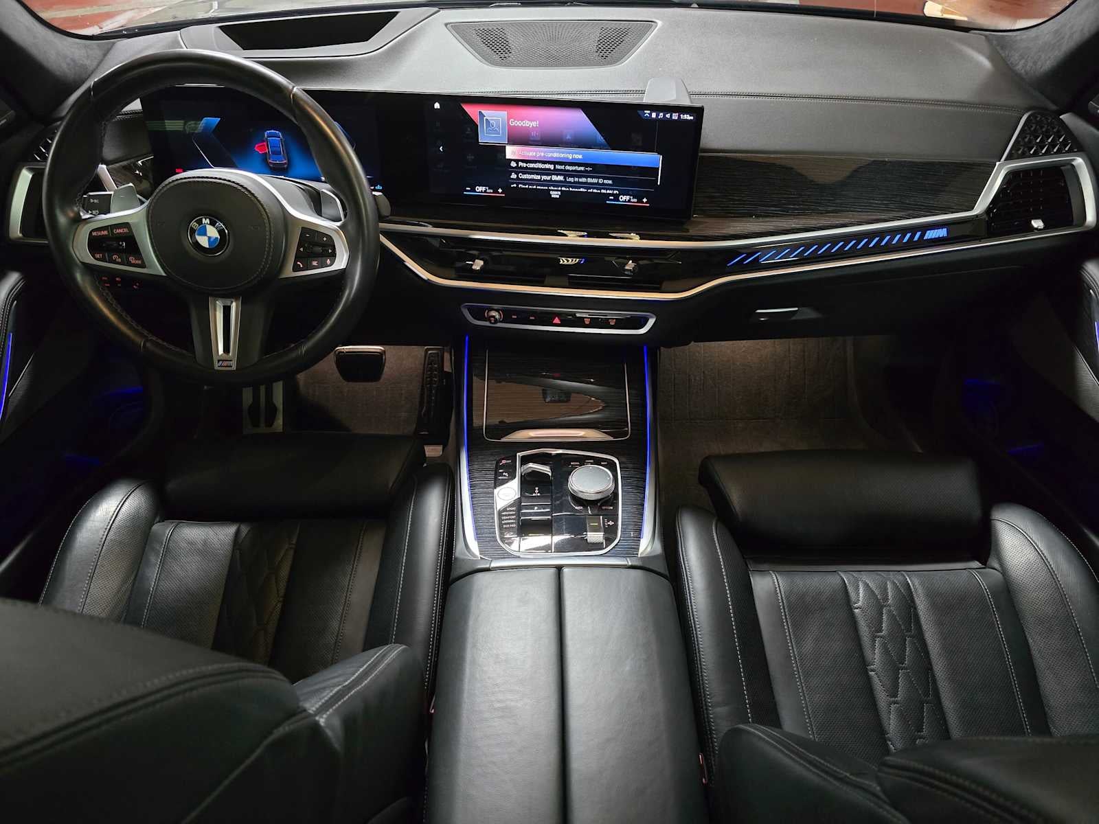 2023 BMW X7 M60i M60i