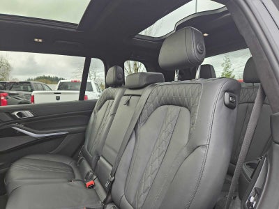 2023 BMW X7 M60i M60i