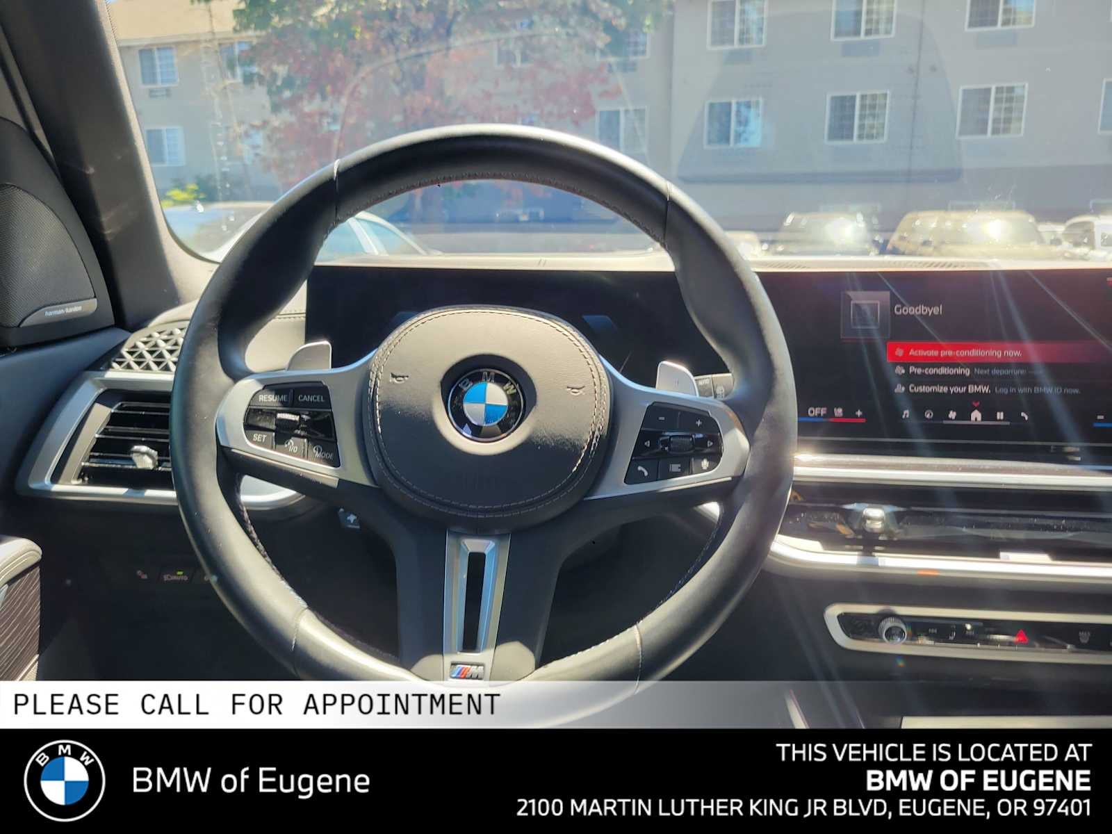 2025 BMW X5 M60i