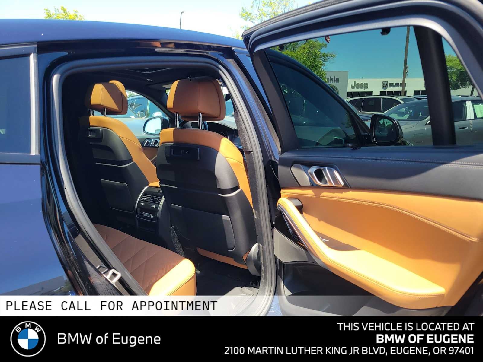 2023 BMW X6 M50i