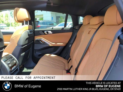 2023 BMW X6 M50i