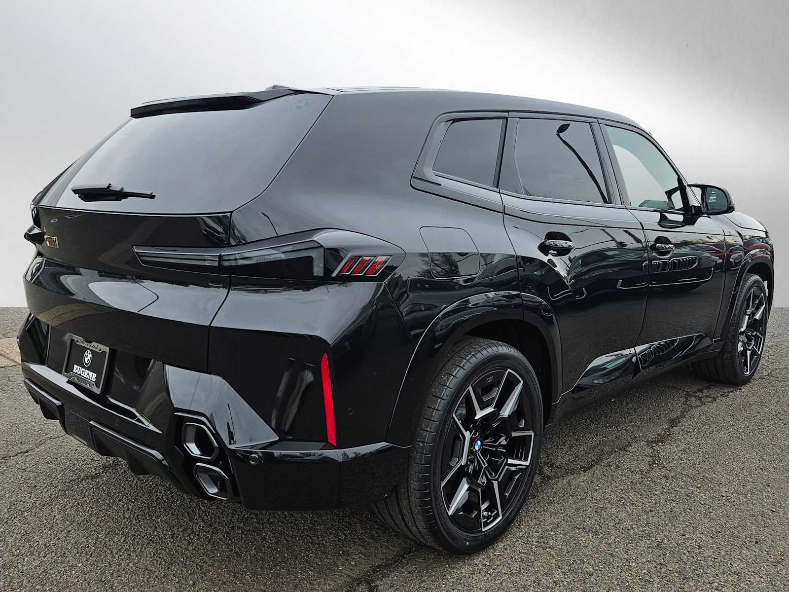 2025 BMW XM Sports Activity Vehicle