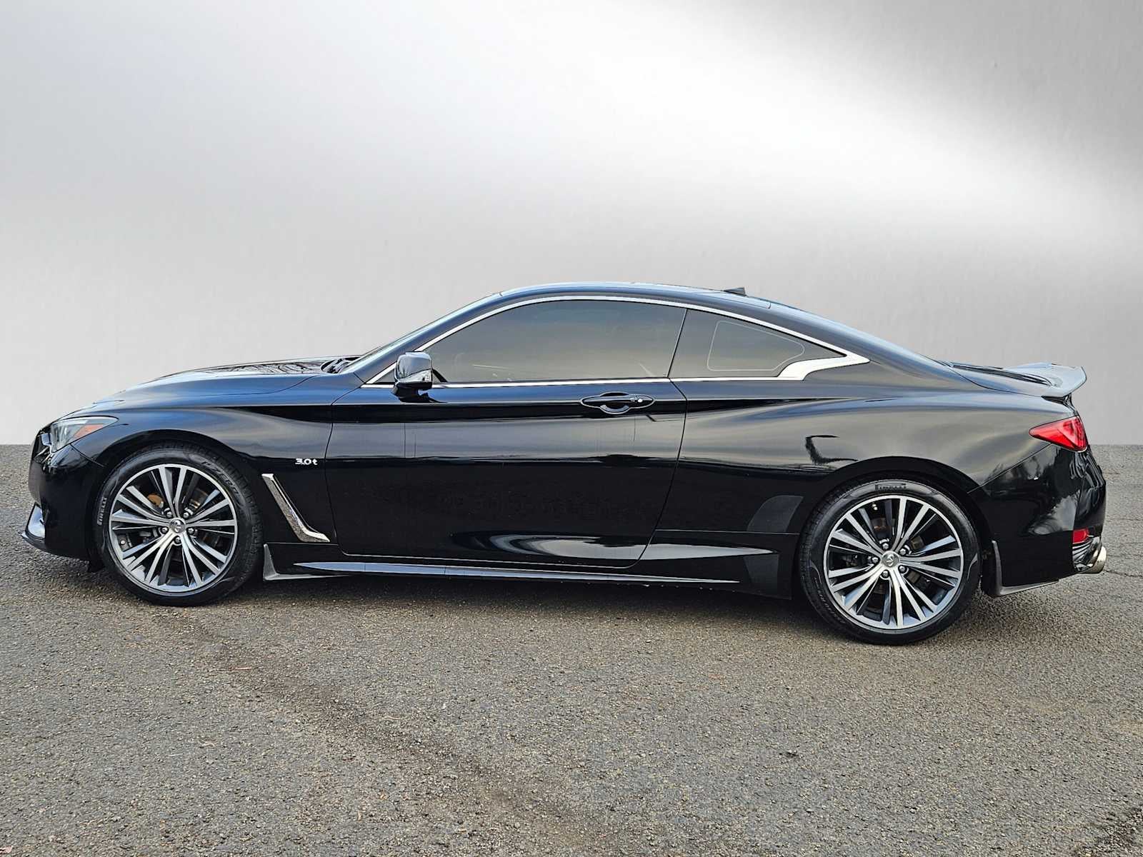 2017 INFINITI Q60 3.0t Premium