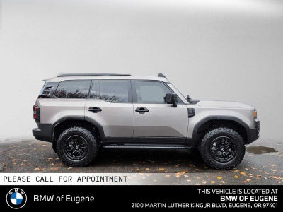 2025 Toyota Land Cruiser 4WD (Natl)