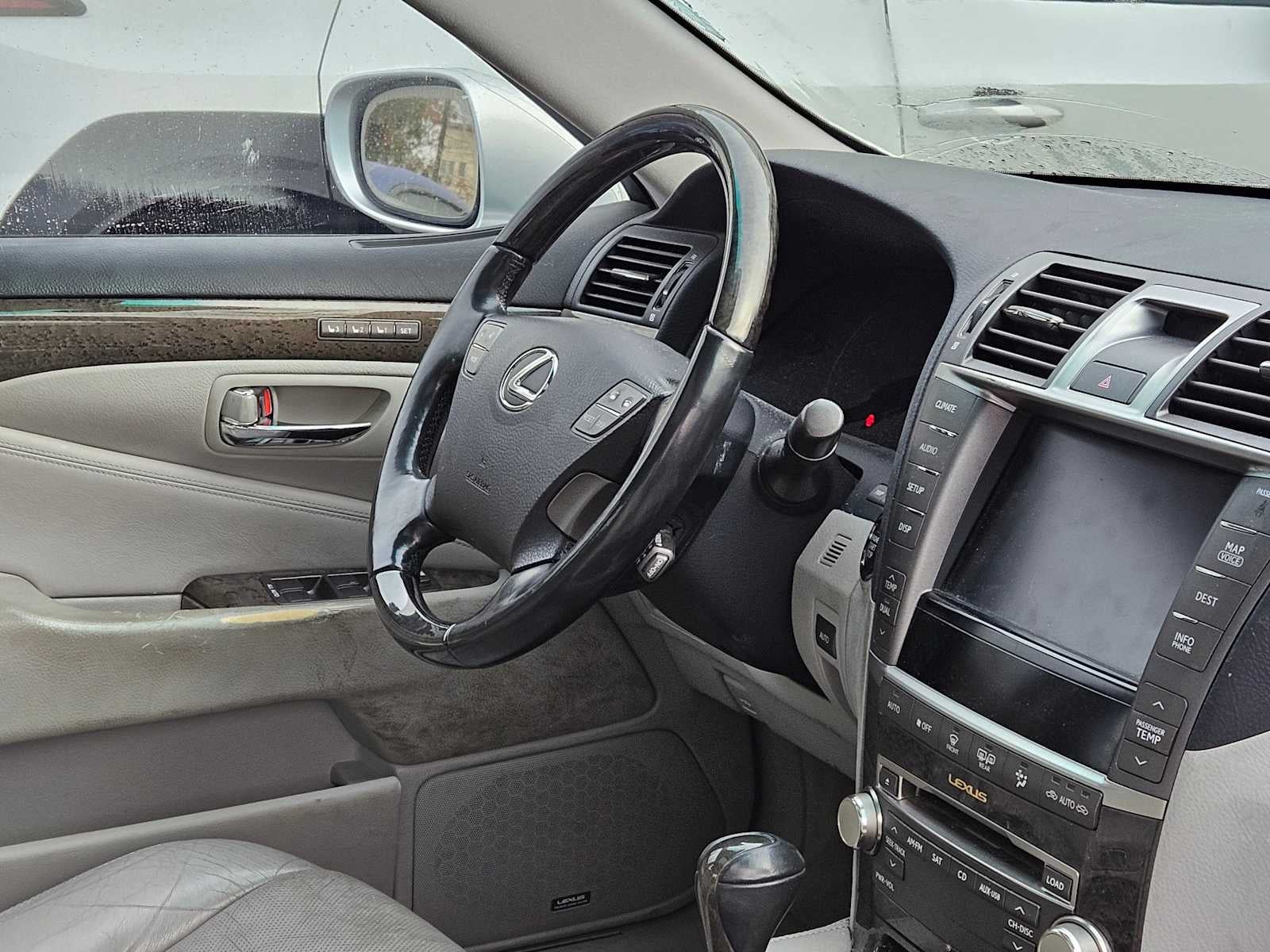 2010 Lexus LS 460 4dr Sdn RWD