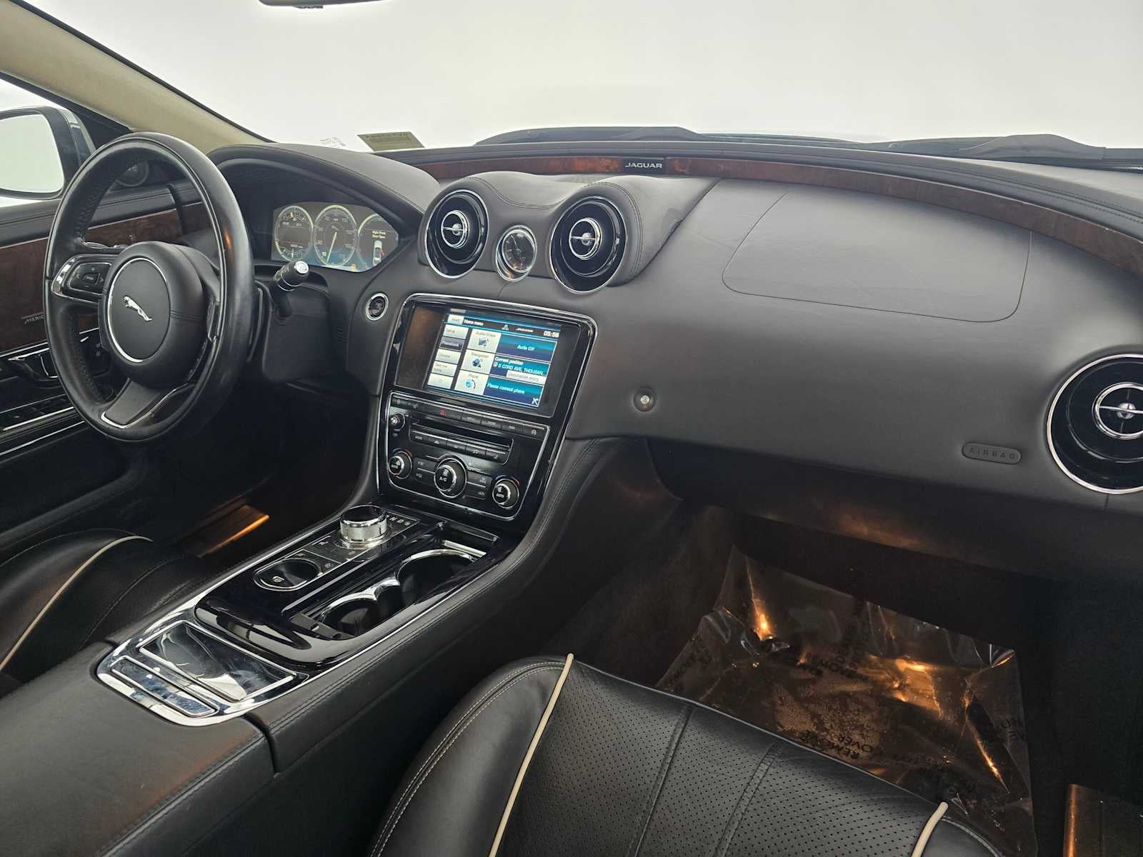 2015 Jaguar XJ XJL Portfolio