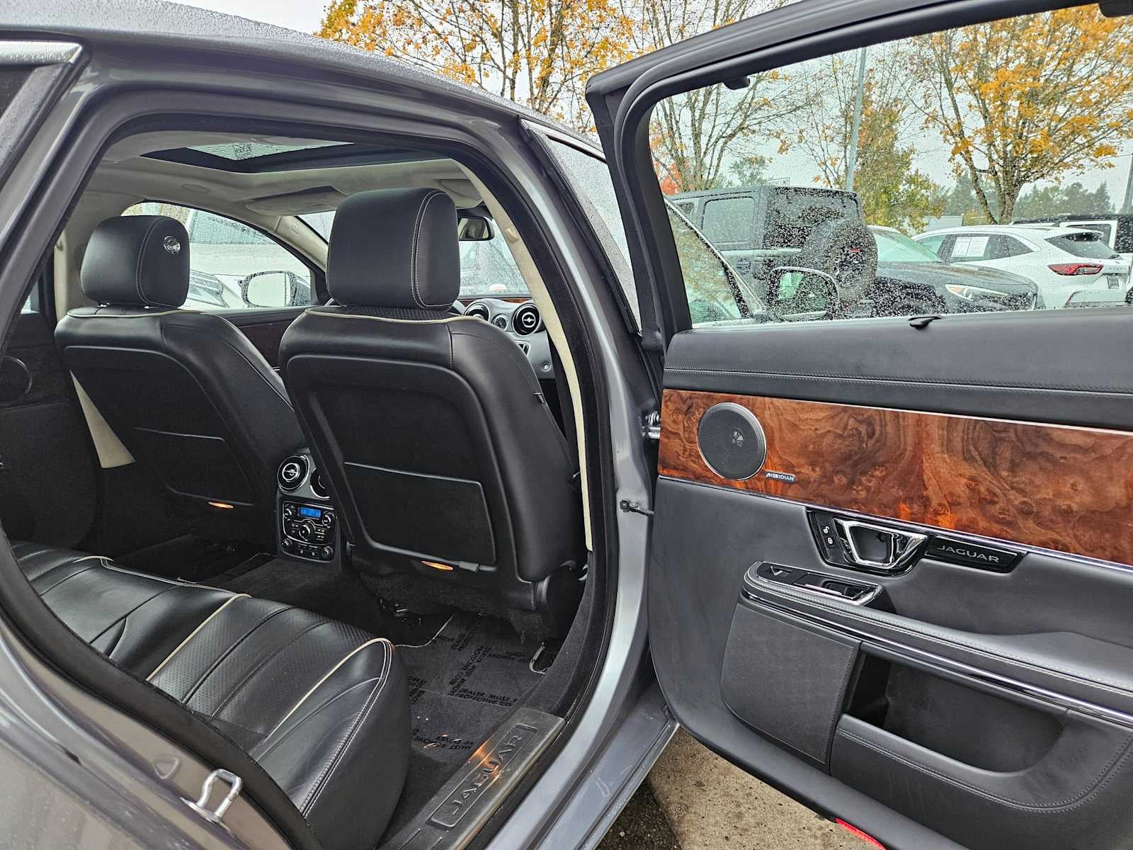 2015 Jaguar XJ XJL Portfolio