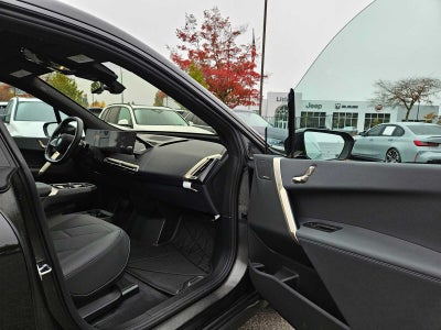 2025 BMW iX xDrive50