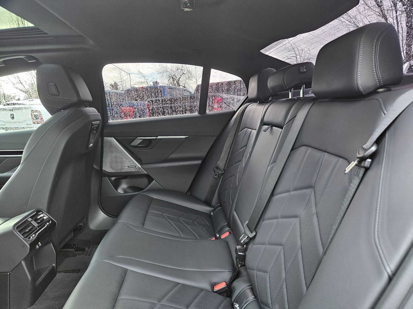 2024 BMW 530i xDrive 530i xDrive