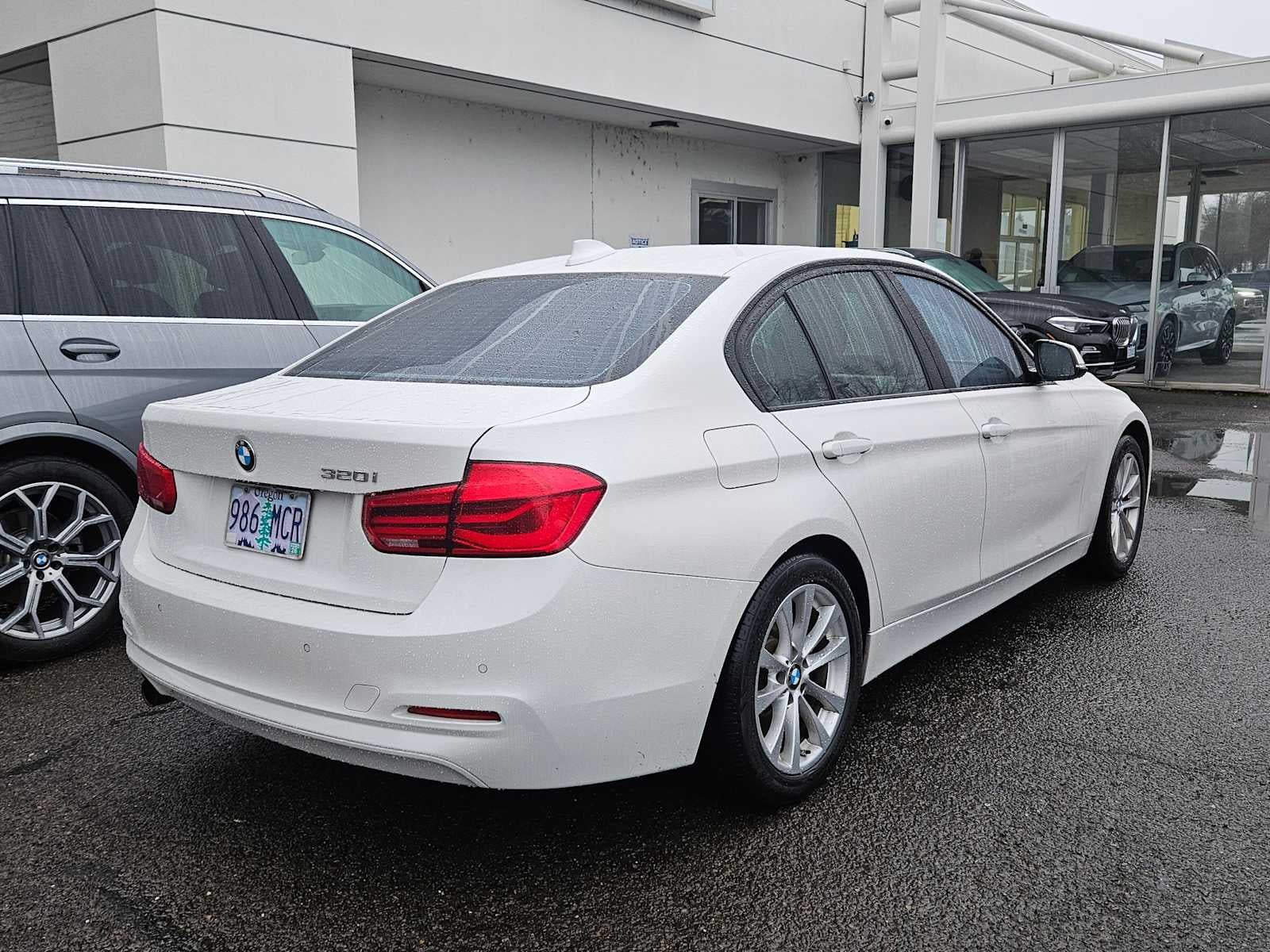 2016 BMW 3 Series 320i