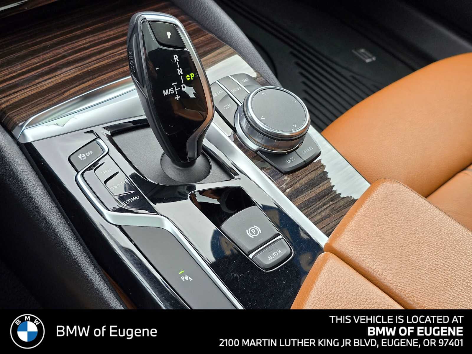 2019 BMW 540i 540i