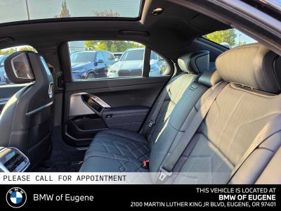 2025 BMW i7 eDrive50