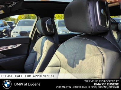2025 BMW i7 eDrive50