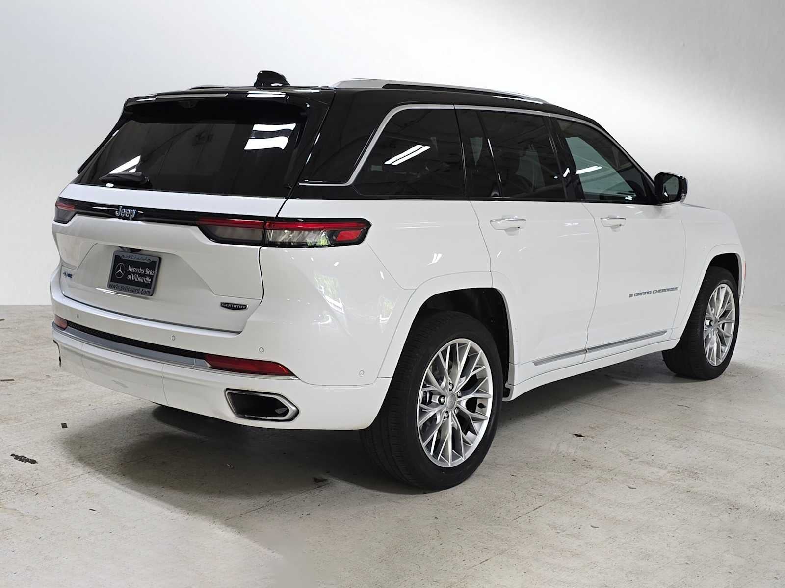 2022 Jeep Grand Cherokee 4xe Summit