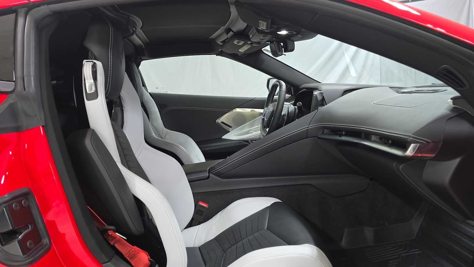 2023 Chevrolet Corvette 2LT