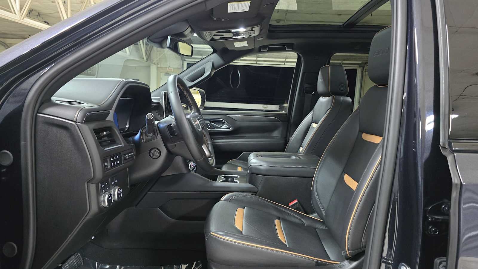 2024 GMC Yukon XL AT4