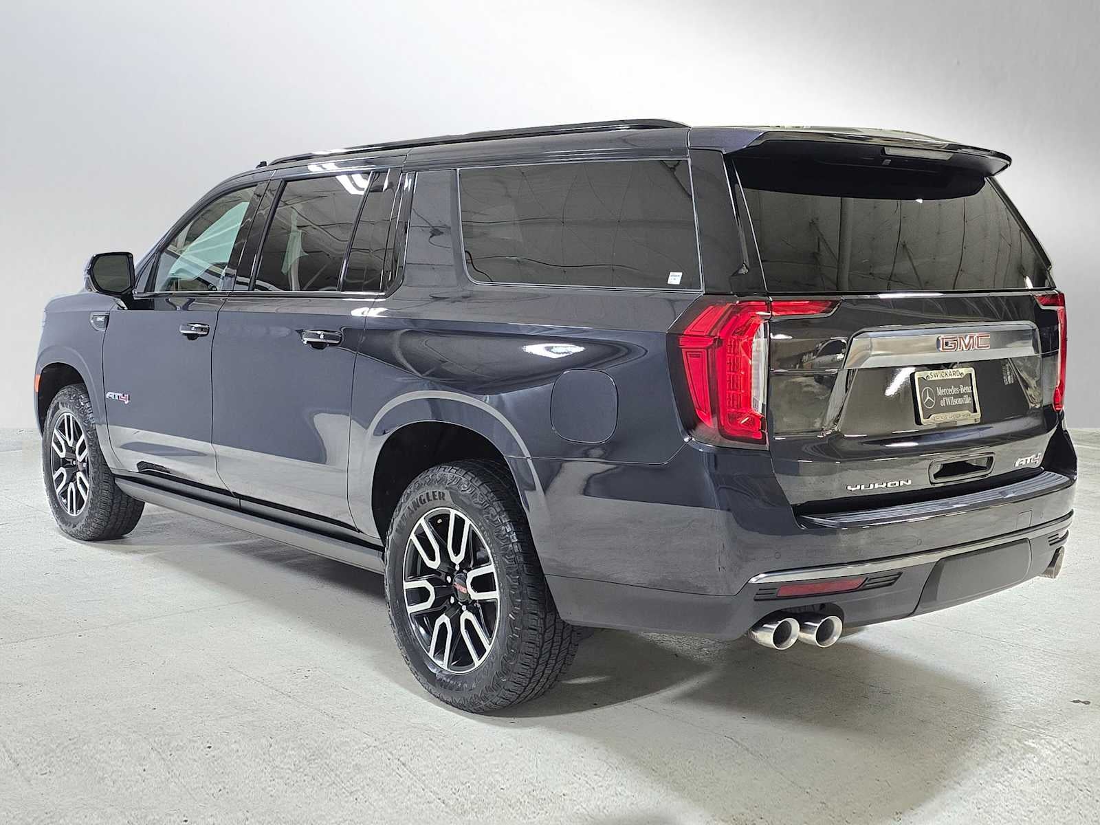 2024 GMC Yukon XL AT4